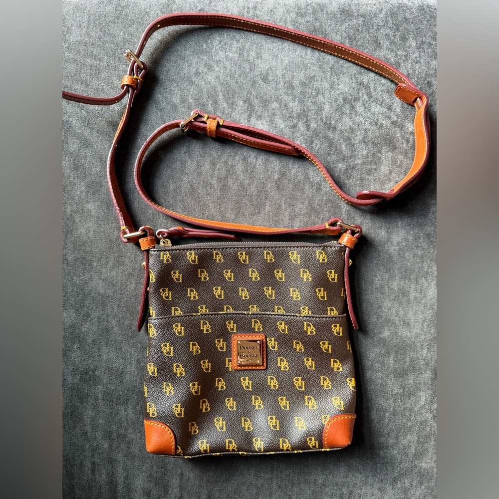Dooney & Bourke Letter Carrier Brown Leather Crossbody Shoulder Purse Bag